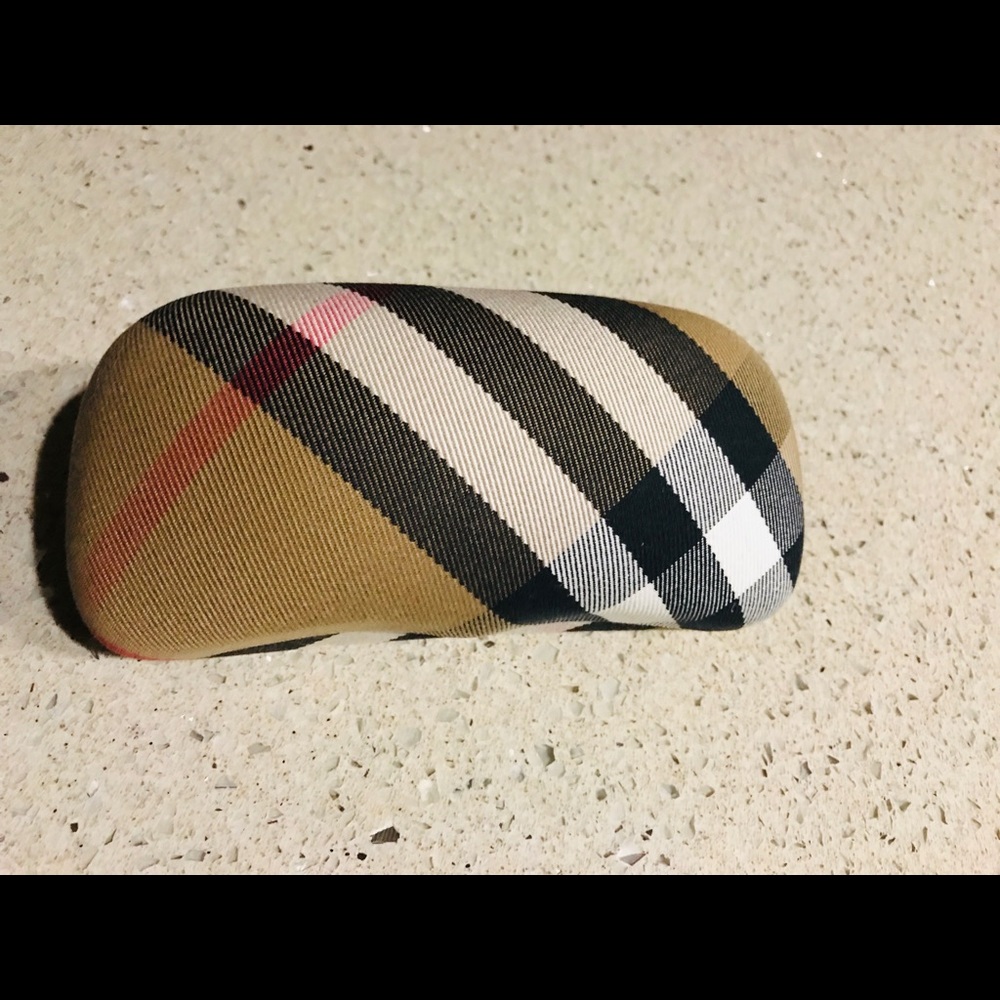 Burberry LARGE Sunglasses Case
